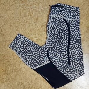 Lululemon Tights Size 6